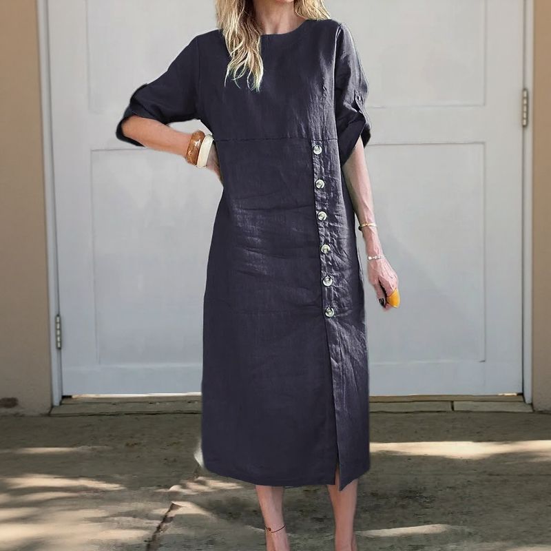 Vestido Adélie™ em Linho de Algodão com Botões Laterais e Fenda Sofisticada / Movimento e Elegância na Medida Certa!